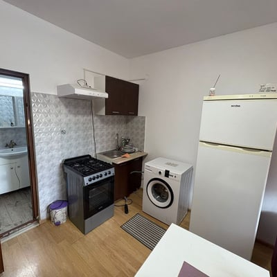 Rent of cozy, furnished 2-room apartments, 58 m², Constanța, Romania